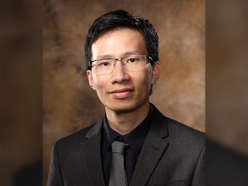 Portrait of Khoa Luu